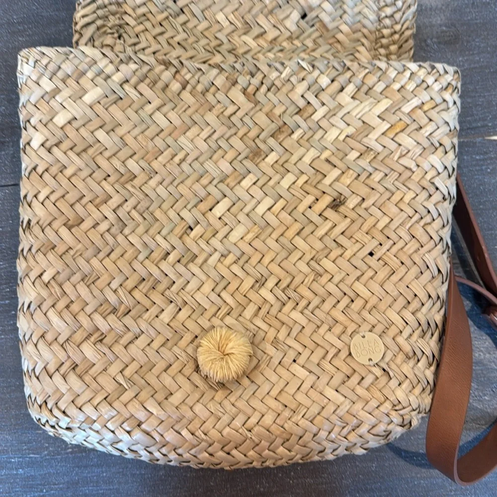 BILLABONG Changing Tides Straw Packpack Woven Tan Backpack Faux Leather Straps
